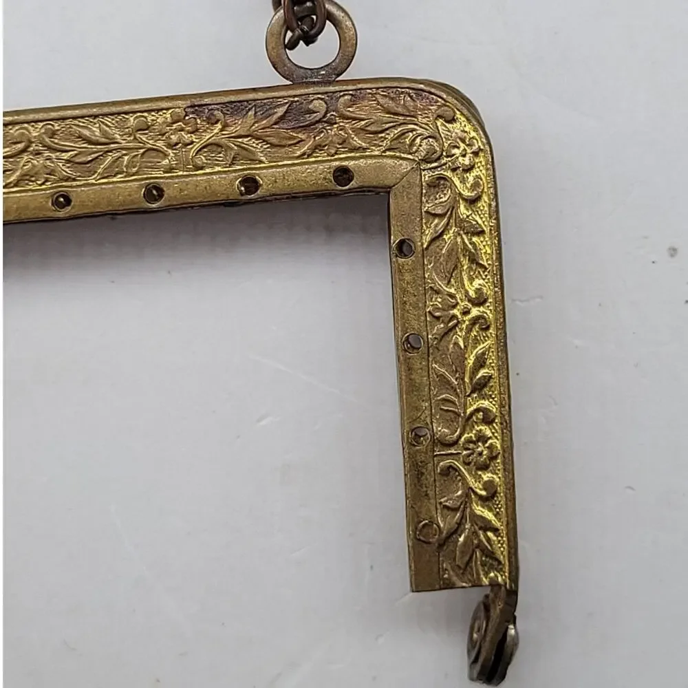 Antique French Art Nouveau Purse Frame Romantic‎ Parisian Gold Clasp